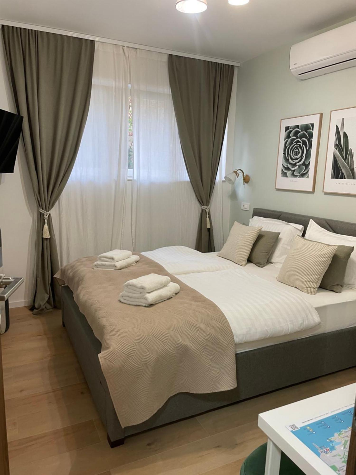 Verena'S Place Old Town زادار المظهر الخارجي الصورة
